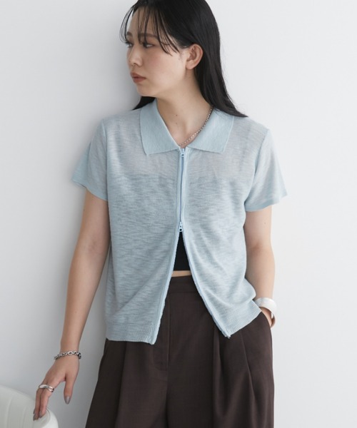 Aunt Marie's(アントマリーズ)の「フロントジップシアーハーフスリーブポロトップス(ポロシャツ・レディース・ライトブルー/ブラック/アイボリー/ライトイエロー・FREE)」の3枚目の写真