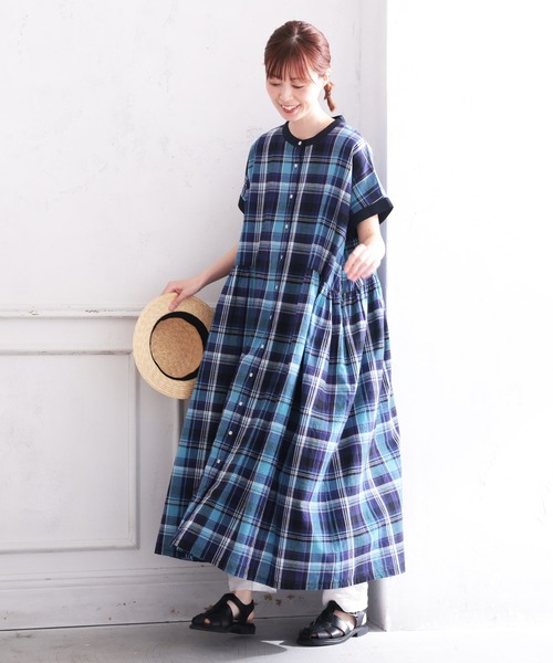 soulberry(ソウルベリー)の「袖アリ!なノースリの青いチェックワンピース(シャツワンピース・レディース・ブルー・L/M/LL/3L/4L/5L)」の1枚目の写真