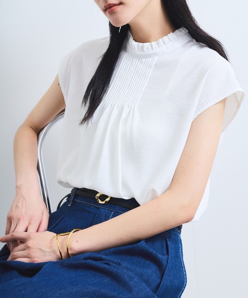 VIS(ビス)の「【接触冷感】エステルローンソフトタッチピンタックブラウス/通勤対応【WEB限定】(シャツ/ブラウス・レディース・ブラック/サックスブルー/ホワイト・FREE)」の2枚目の写真