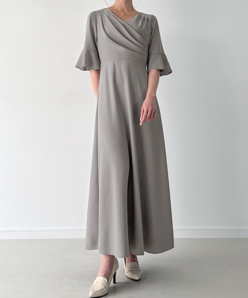 junoah(ジュノア)の「カシュクールドレープワンピース(ワンピース・レディース・ブラック/グレー/ネイビー・SMALL/MEDIUM/LARGE)」の8枚目の写真