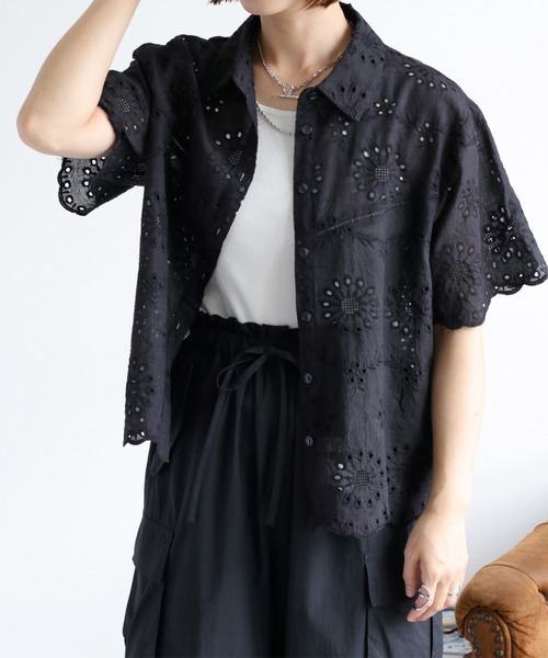 cepo(セポ)の「スカラップレース刺繍 コットンシャツブラウス(シャツ/ブラウス・レディース・ブラック/オフホワイト・M)」の15枚目の写真