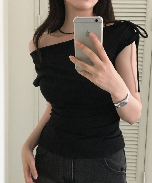 FREE STYLISTS(フリー スタイリスト)の「YUGA_YGMC Ribbon off-shoulder top(その他トップス・レディース・ベージュ/ブラック/ホワイト/グレー・FREE)」の22枚目の写真
