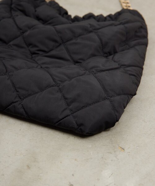 GALLARDAGALANTE(ガリャルダガランテ)の「【2.718】キルティングチェーンバッグ(トートバッグ・レディース・ブラック/ブラウン・FREE)」の9枚目の写真