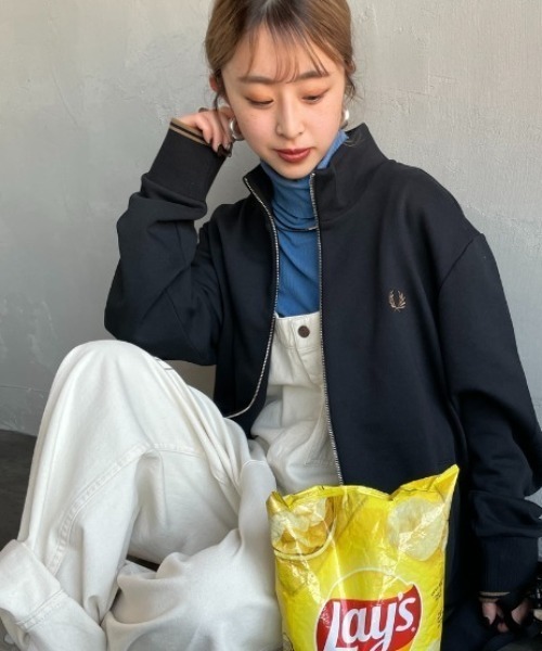 フレッドペリー フード付きジップスルースウェットシャツ WEB先行予約】[FRED PERRY/フレッドペリー] ジップスルー