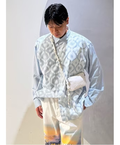 Desigual（デシグアル）の「ストライプ柄の長袖シャツ（シャツ/ブラウス・メンズ・ブルー・S/M/XL/L）」の3枚目の写真