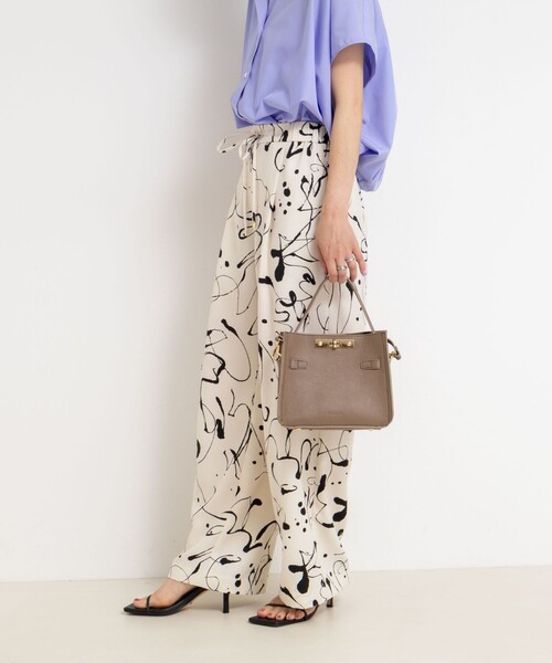 NOLLEY’S（ノーリーズ）の「ウォッシャブルプリントタックワイドパンツ（その他パンツ・レディース・ホワイト系その他2/ブラック系その他・36/38）」の18枚目の写真