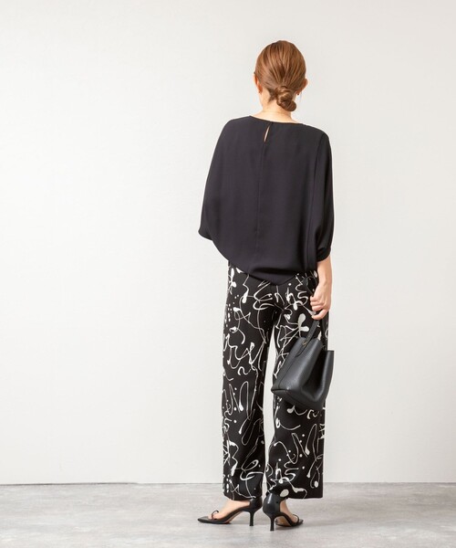 NOLLEY’S（ノーリーズ）の「ウォッシャブルプリントタックワイドパンツ（その他パンツ・レディース・ホワイト系その他2/ブラック系その他・36/38）」の22枚目の写真