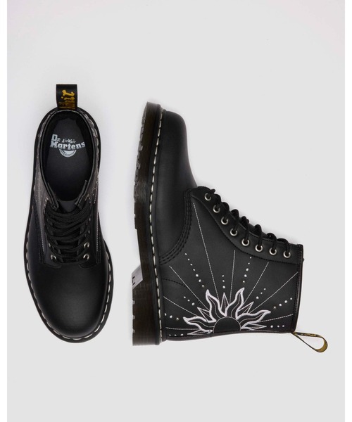 Dr. Martens(ドクターマーチン)の「Dr. Martens/ドクターマーチン 1460 SOLAR FLARE 8 ホール ブーツ 41813001(ブーツ・メンズ・ブラック・UK11/UK10/UK9/UK8/UK7/UK6/UK5/UK4/UK3)」の2枚目の写真