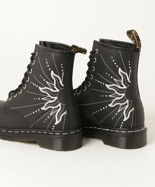 Dr. Martens(ドクターマーチン)の「Dr. Martens/ドクターマーチン 1460 SOLAR FLARE 8 ホール ブーツ 41813001(ブーツ・メンズ・ブラック・UK11/UK10/UK9/UK8/UK7/UK6/UK5/UK4/UK3)」の12枚目の写真