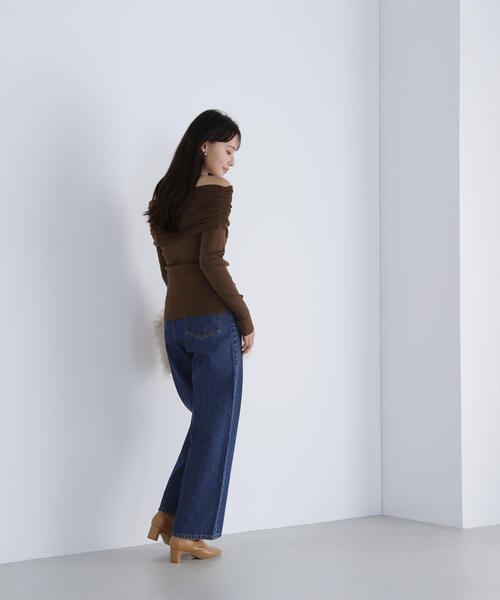 NATURAL BEAUTY BASIC(ナチュラルビューティーベーシック)の「◇オフショルコンパクトニット(ニット/セーター・レディース・ブラック/オフホワイト/ブラウン・FREE)」の19枚目の写真