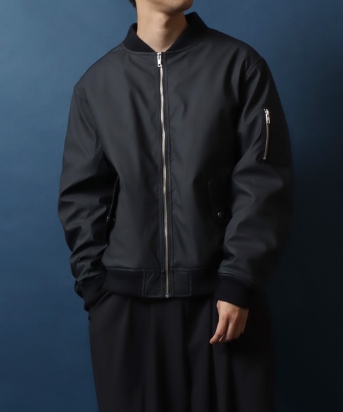 ANPAS（アンパス）の「Quilting Padded Synthetic Leather MA-1/キルト中綿 フェイクレザー MA-1 ボマージャケット ブルゾン メンズ レディース アウター（MA-1・メンズ・ブラック/ブラウン系その他/ブラック系その他・M/L/LL）」の8枚目の写真