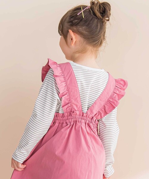 Noeil aime BeBe(ノイユエイムベベ)の「ツイル肩フリルジャンパースカート+ボーダー長袖Tシャツセット(ジャンパースカート・キッズ・ベージュ系その他/ピンク系その他・100cm/90cm/120cm/110cm/130cm)」の7枚目の写真