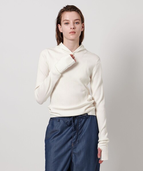 ASTRAET(アストラット)の「<ASTRAET>フーデッド リブニット(ニット/セーター・レディース・ブラック/ホワイト・FREE)」の2枚目の写真