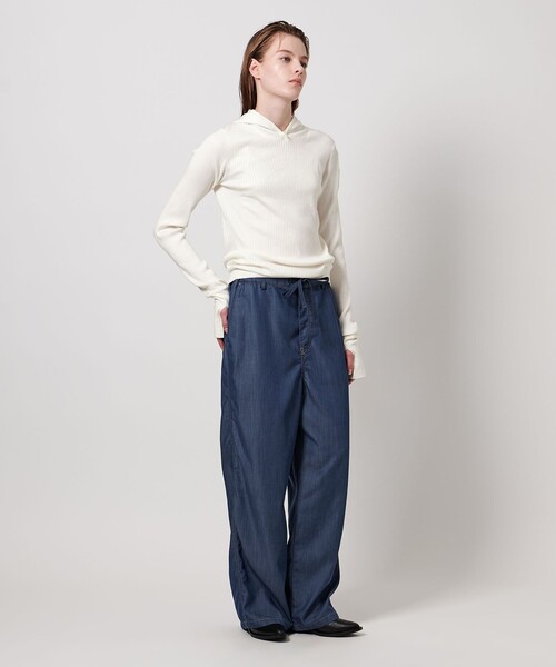 ASTRAET(アストラット)の「<ASTRAET>フーデッド リブニット(ニット/セーター・レディース・ブラック/ホワイト・FREE)」の4枚目の写真