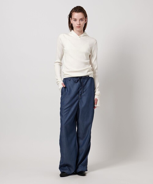 ASTRAET(アストラット)の「<ASTRAET>フーデッド リブニット(ニット/セーター・レディース・ブラック/ホワイト・FREE)」の5枚目の写真