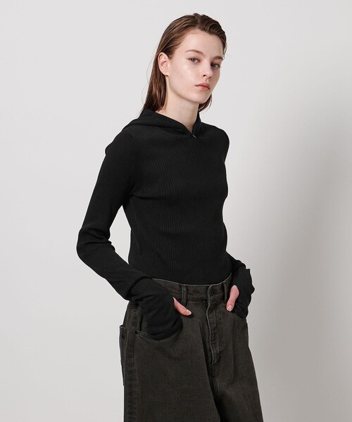 ASTRAET(アストラット)の「<ASTRAET>フーデッド リブニット(ニット/セーター・レディース・ブラック/ホワイト・FREE)」の7枚目の写真