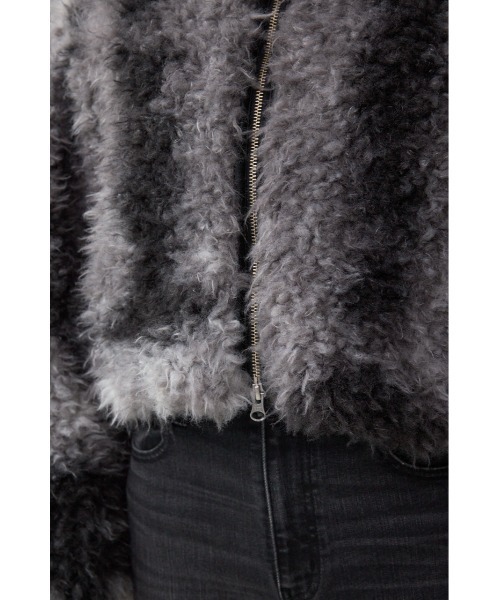 AZUL by moussy（アズールバイマウジー）の「カーリーボアショートブルゾン（ブルゾン・レディース・ブラウン系その他/ブラック系その他・FREE）」の11枚目の写真