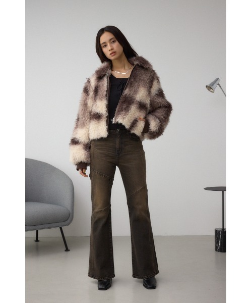 AZUL by moussy（アズールバイマウジー）の「カーリーボアショートブルゾン（ブルゾン・レディース・ブラウン系その他/ブラック系その他・FREE）」の18枚目の写真