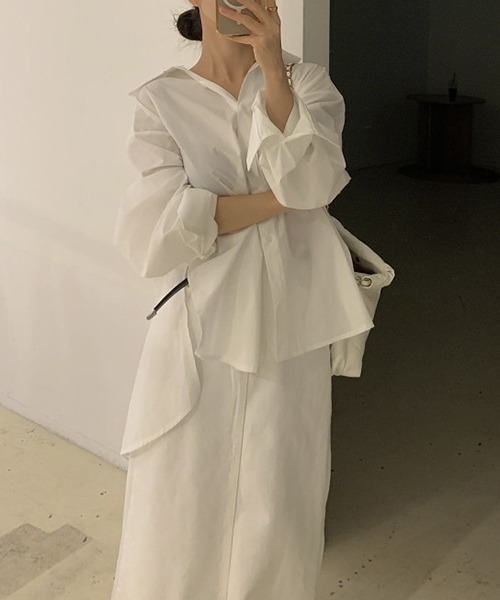 gossip!ロサンゼルス(ゴシップロサンゼルス)の「YUGA バックコンシャス リボンシャツ トップス(シャツ/ブラウス・レディース・ブルー/ホワイト・FREE)」の2枚目の写真