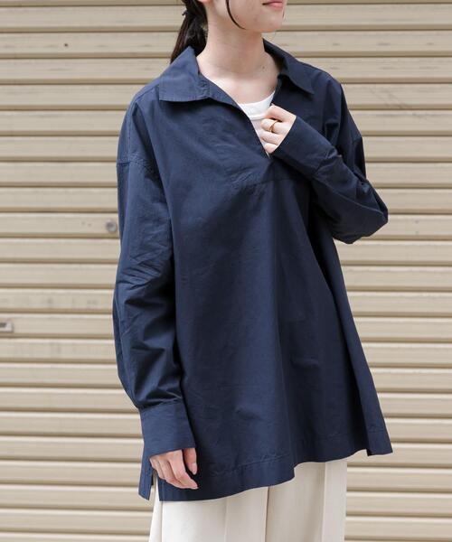 FORK&SPOON(フォークアンドスプーン)の「FORK&SPOON スキッパーロングシャツ(シャツ/ブラウス・レディース・ネイビー/ベージュ・1)」の3枚目の写真