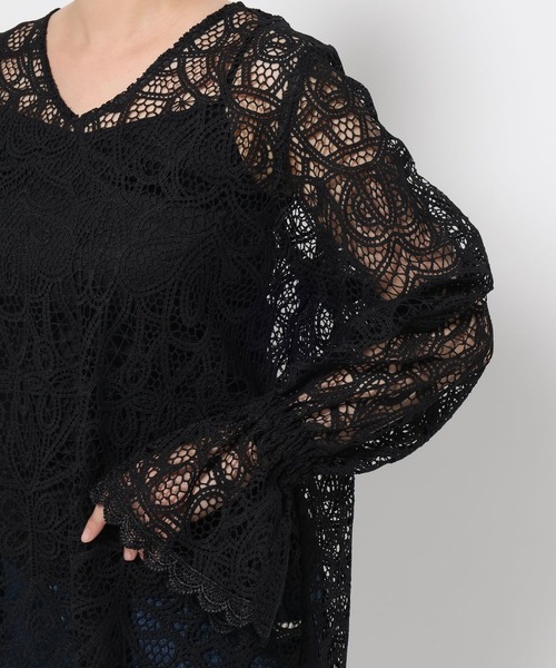 mysty woman（ミスティウーマン）の「レースボウタイブラウス 575252（シャツ/ブラウス・レディース・オフホワイト/ブラック・FREE）」の12枚目の写真