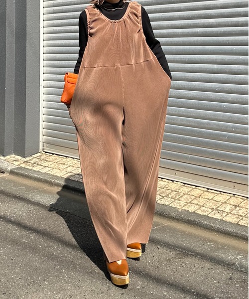 mi via loca（ミヴィアロカ）の「【2WAY/セルフカット】プリーツロンパース（サロペット/オーバーオール・レディース・ブラウン/ブラック・FREE）」の16枚目の写真