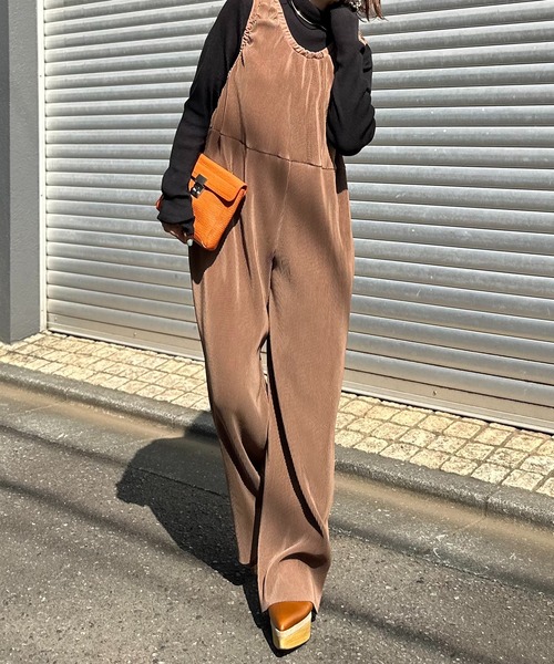 mi via loca（ミヴィアロカ）の「【2WAY/セルフカット】プリーツロンパース（サロペット/オーバーオール・レディース・ブラウン/ブラック・FREE）」の18枚目の写真