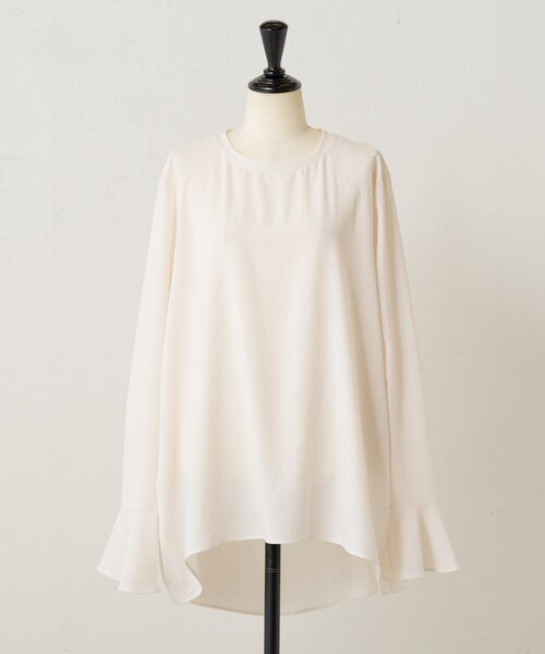今期　ビアズリー beardsley 後ろプリーツカットソー　定価19,800円 フリルカフス後ろドレープTブラウス（シャツ/ブラウス