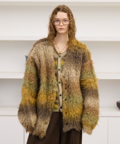 soerte（ソエルテ）の「Wool blend gradation cardigan / ウールブレンドグラデーションカーディガン（スウェット・メンズ・ブラック/ブラウン/ブルー・3/2/1）」の13枚目の写真