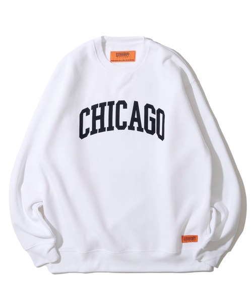 UNIVERSAL OVERALL（ユニバーサルオーバーオール）の「【UNIVERSAL OVERALL】T/C SWEAT CHICAGO FLOCKY PRINT / フロッキープリント裏起毛スウェットプルオーバー（スウェット・メンズ・グレー/ブラック・MEDIUM/LARGE）」の3枚目の写真