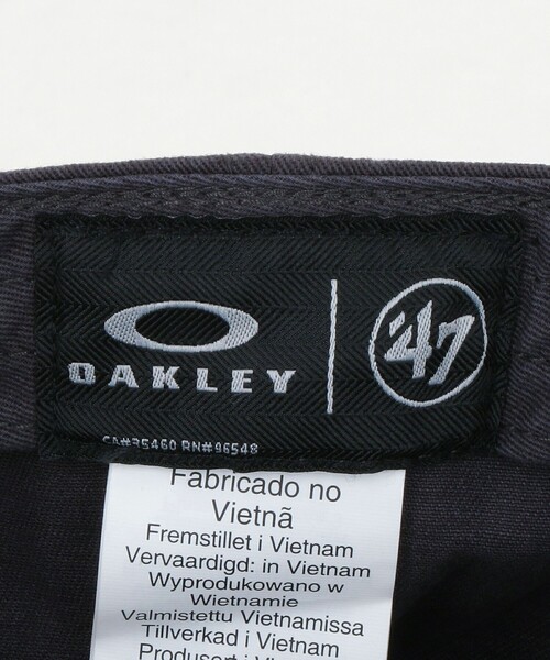 OAKLEY(オークリー)の「<OAKLEY>REMIX DAD キャップ(キャップ・メンズ・ブラック/ライトグレー・FREE)」の3枚目の写真