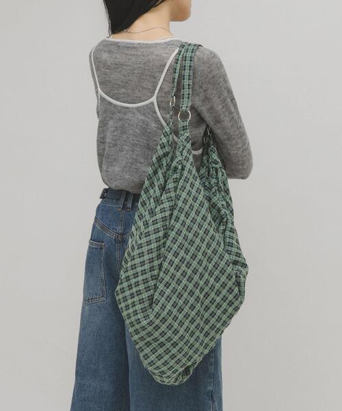 KBF(ケイビーエフ)の「2WAYビッグイージBAG(トートバッグ・レディース・ホワイト系その他/グリーン系その他・ONE)」の5枚目の写真