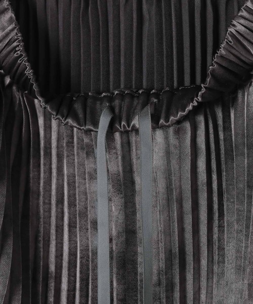 LEPSIM（レプシィム）の「アソートプリーツスカート　579699（スカート・レディース・ブラック/アイボリー/チャコールグレー・FREE）」の16枚目の写真