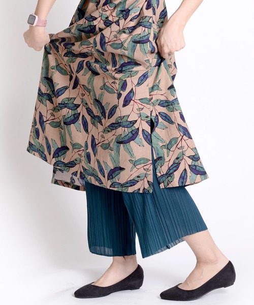 MARAI(マーライ)の「シアープリーツレイヤードワイドパンツ(その他パンツ・レディース・ブラック/カーキ/ピンク/グリーン/ネイビー/ベージュ/グレー・FREE)」の5枚目の写真