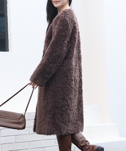 Lace Ladies(レースレディース)の「Vネック ダブル ブレスト ボア ファー コート(ノーカラーコート・レディース・ブラック/チャコールグレー/ベージュ/ブラウン・FREE)」の19枚目の写真