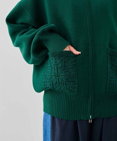 MEDE19F(メデジュウキュウ)の「MEDE19F コットンブレンドニットジャケット(ブルゾン・レディース・ブラック/グリーン・M/L/LL)」の21枚目の写真