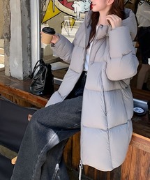 Pittok（ピットク）の「フード付きミドル丈ふんわりダウンコート（ダウンジャケット/コート）」