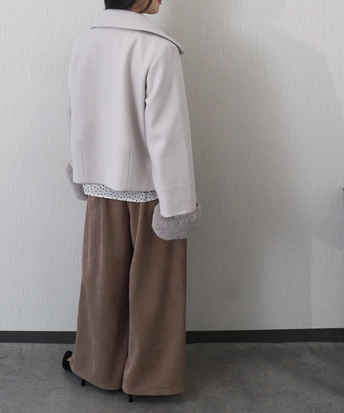 libelle more（リベル モア）の「ビット付きファーショートコート（その他アウター・レディース・アイボリー/ピンク/グレー/ブラック/ベージュ・M/L）」の14枚目の写真