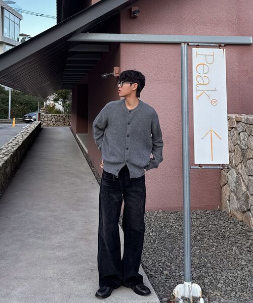 DNSR(ディーエヌエスアール)の「レガシー コーデュロイ ワイドパンツ ブラック(その他パンツ・メンズ・その他・SMALL/MEDIUM/LARGE/X-LARGE)」の6枚目の写真