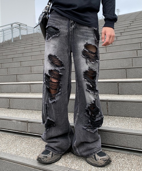 lilful(リルフル)の「ダメージ加工クラッシュストレートデニムパンツ(デニムパンツ・メンズ・ブラック・M/L)」の19枚目の写真