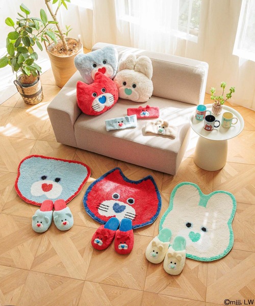 Me%（ミィパーセント）の「【mojojojo】クッション 602513（クッション