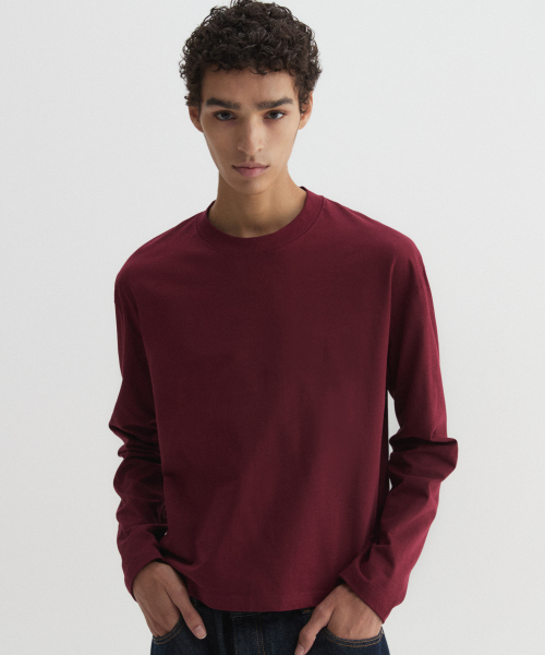 DNSR(ディーエヌエスアール)の「クロップロングスリーブバーガンディ(Tシャツ/カットソー・メンズ・その他・MEDIUM/LARGE/X-LARGE)」の1枚目の写真