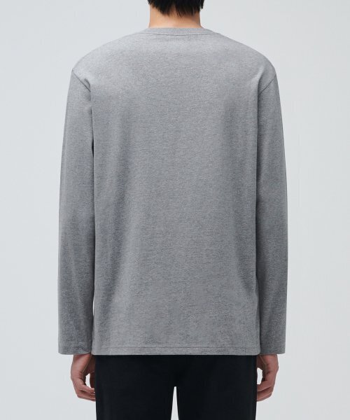 MUSINSA STANDARD（ムシンサスタンダード）の「ベーシック長袖Tシャツ [メランジグレー]（Tシャツ/カットソー・メンズ・その他・MEDIUM/LARGE/X-LARGE/XX-LARGE/XXX-LARGE/SMALL）」の2枚目の写真