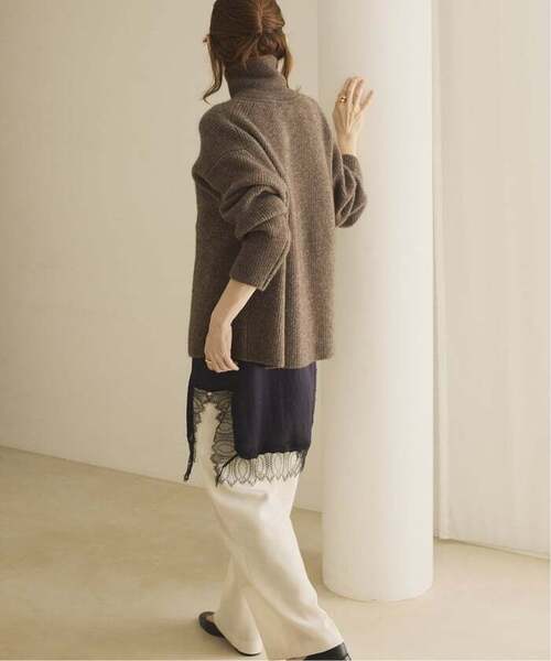 VERMEIL par iena(ヴェルメイユパーイエナ)の「laceキャミミニワンピース(キャミソール・レディース・ネイビー・FREE)」の15枚目の写真