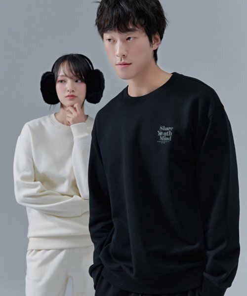 CHASECULT(チェイスカルト)の「共用胸グラフィック起毛スウェット-CFZU5106C03(スウェット・メンズ・ブラック・90/100/110/95/105)」の1枚目の写真