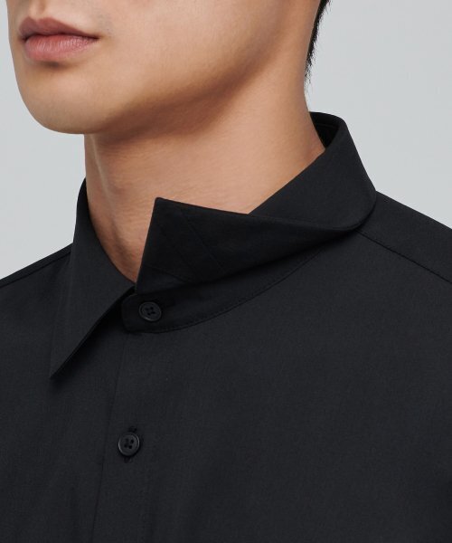 MUSINSA STANDARD（ムシンサスタンダード）の「しわのないドレスシャツ[ブラック]（ビジネスシャツ・メンズ・その他・SMALL/MEDIUM/LARGE/X-LARGE/XX-LARGE）」の10枚目の写真