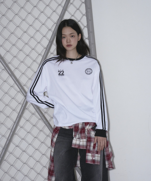 THE GREEN LAB（ザグリーンラボ）の「サッカーフットボール配色長袖Tシャツ[ホワイト]（Tシャツ/カットソー・レディース・その他・SMALL）」の6枚目の写真
