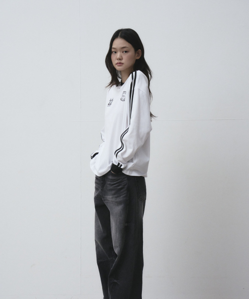 THE GREEN LAB（ザグリーンラボ）の「サッカーフットボール配色長袖Tシャツ[ホワイト]（Tシャツ/カットソー・レディース・その他・SMALL）」の8枚目の写真