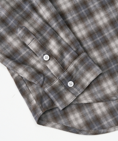TOFFEE(トフィー)の「オンブレチェックシャツ(グレイッシュブルー)(シャツ/ブラウス・メンズ・その他・MEDIUM/LARGE/X-LARGE)」の6枚目の写真