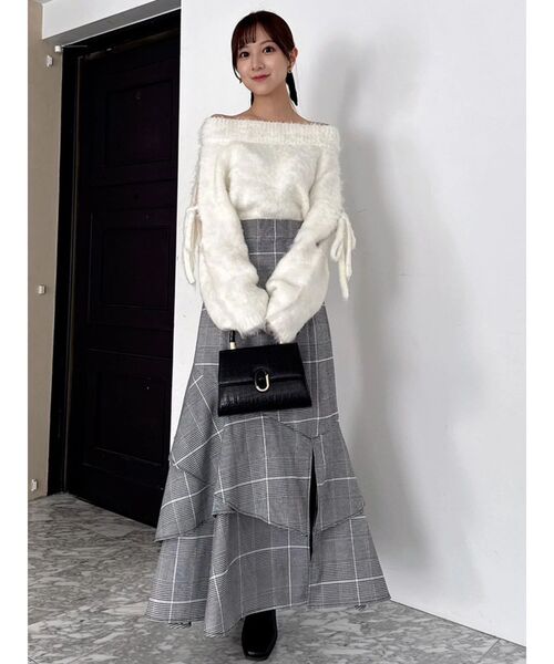 dazzlin（ダズリン）の「バックレースアップアシメマーメイドスカート（スカート・レディース・その他1/ブラック/インディゴブルー/その他・SMALL/MEDIUM）」の8枚目の写真